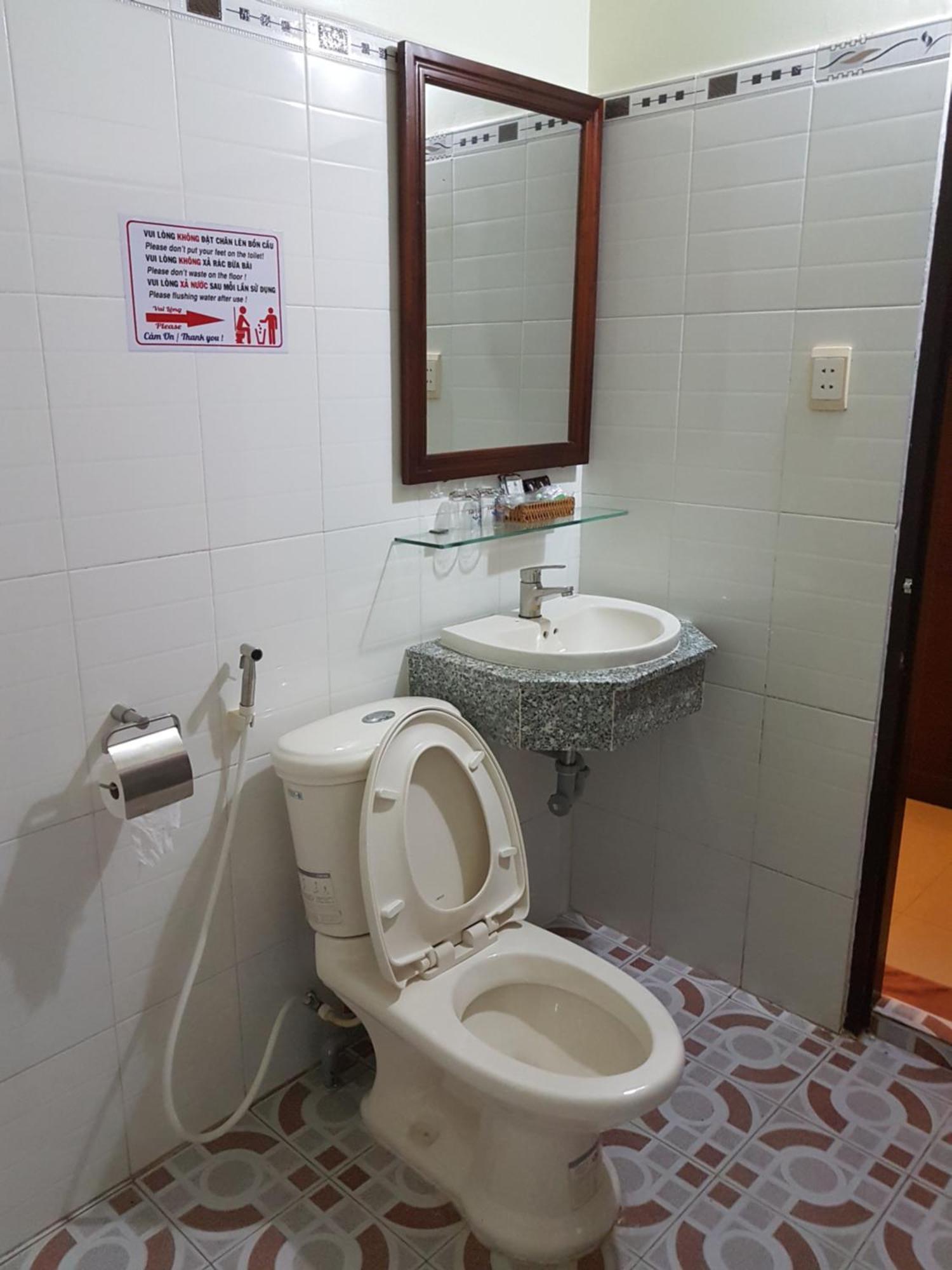 Hostel Dang Loi ホステルダンロイ 쩌우독 외부 사진