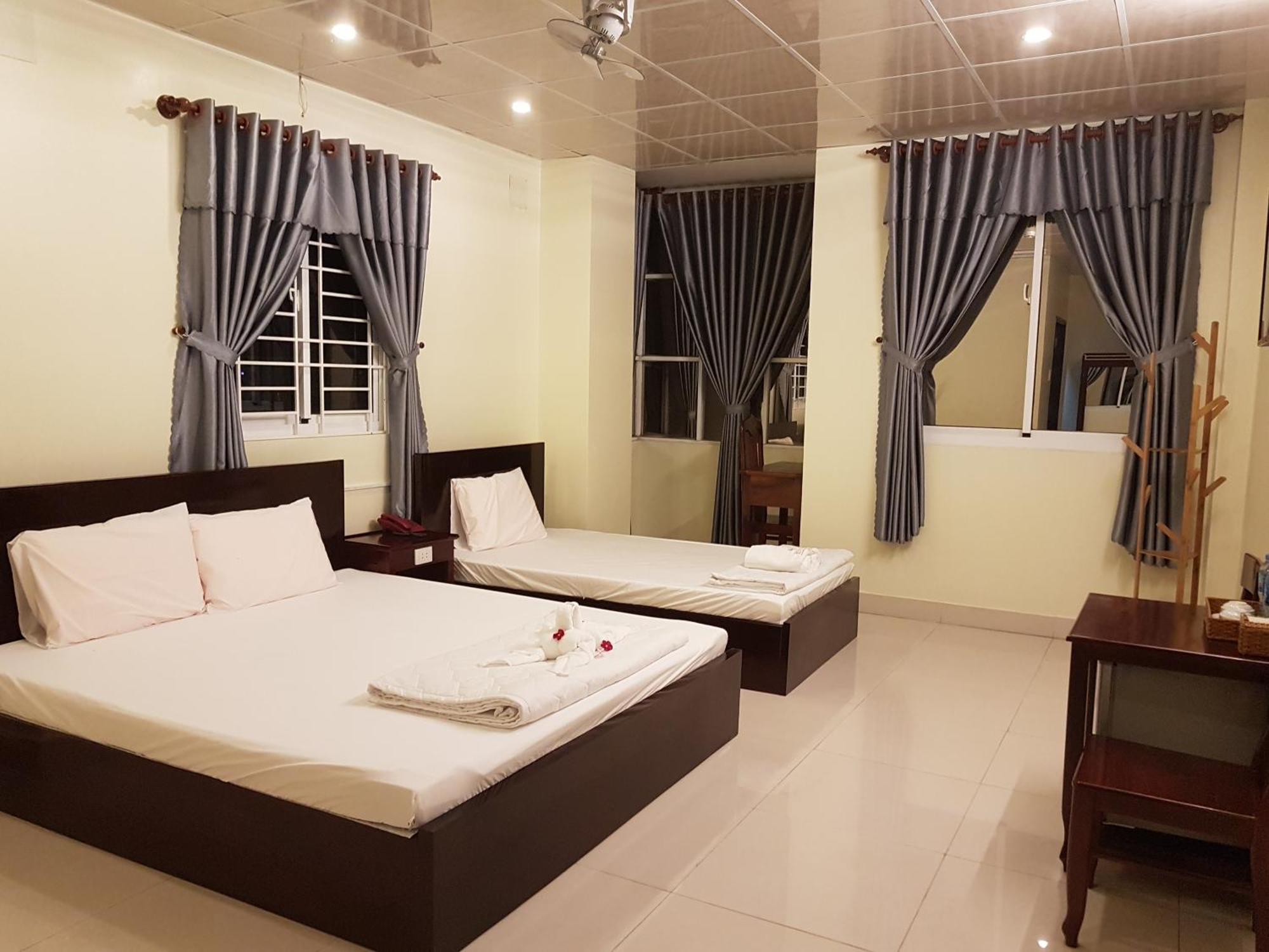 Hostel Dang Loi ホステルダンロイ 쩌우독 외부 사진