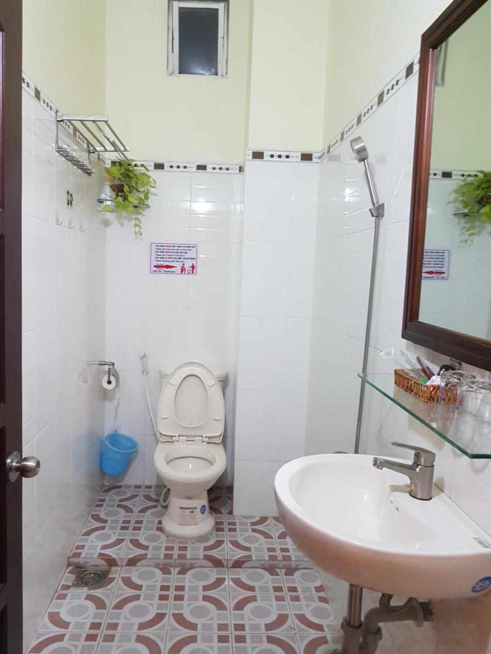 Hostel Dang Loi ホステルダンロイ 쩌우독 외부 사진
