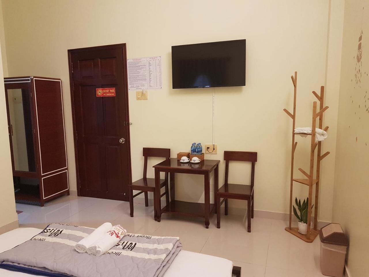 Hostel Dang Loi ホステルダンロイ 쩌우독 외부 사진